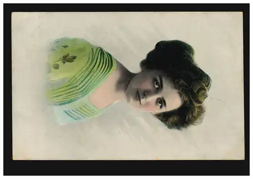 Mode-AK Frauportrait im hellgrünen Kleid, GRAUDENZ 18.5.1914 