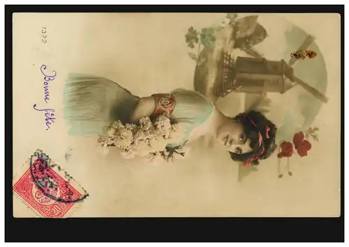 Mode-AK Frau im blauen Kleid Blumen Windmühle, Verlag in Pera, beschriftet