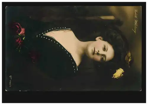 AK actrice d'artiste Edith Whitney avec des roses, K.B.BAHNPOST NOUVEAUT.- ? 1908