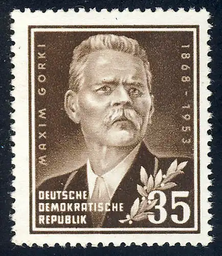 354 Maksim Gorkij **: