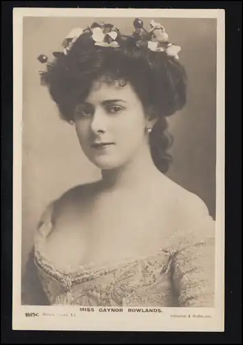 AK actrice Gaynor Rowlands avec des fleurs dans les cheveux, inutilisé