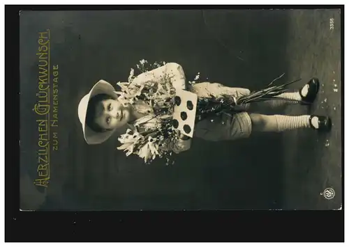 Carte de vue photo Jour de nom de l'enfant avec des fleurs et une lettre, FORSTMÜHLE 25.6.1913