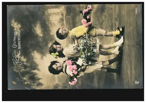 Ansichtskarte Namenstag Kinder bringen Blumen, coloriert, CREFELD 31.3.1913