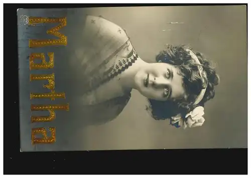 Ansichtskarte Vornamen: Martha, Frauenbild mit Haarschleife, BERLIN 23.4.1918