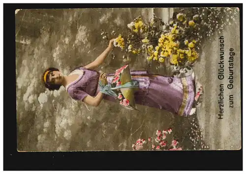 AK Félicitations anniversaire femme en robe violette fleurs, GLOSSEN 16.10.1917