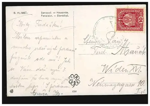 AK-Agriculteur B. Klimes: récolte de foin avec des chenils de bovins, couru