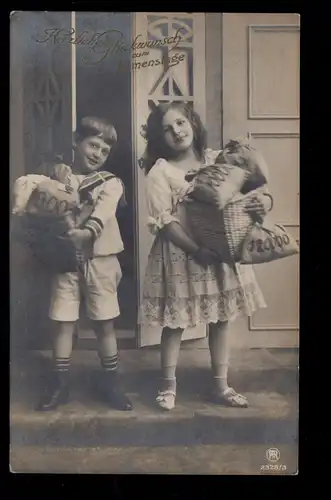 Kinder-AK Glückwünsche Namenstag: Junge und Mädchen mit Geldsäcken, VIERSEN 1910