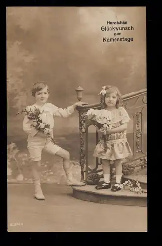 AK Glückwünsche Namenstag: Mädchen und Junge mit Blumen, 21.7.1913