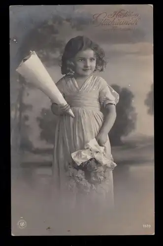 AK Félicitations Nom: Garçon avec sac et fleurs, BOUCHE / POUVOIR