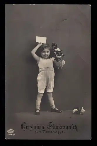 AK Glückwünsche Namenstag: Mädchen mit Rosen, STRASSBERG (HOHENZOLLERN) 1914