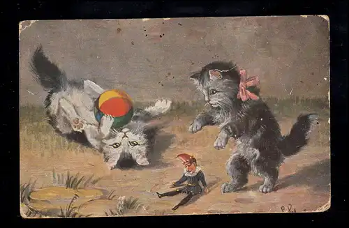 Tiere-AK Katzen spielen mit Ball und Kasperle-Puppe, Feldpost 29.8.1919