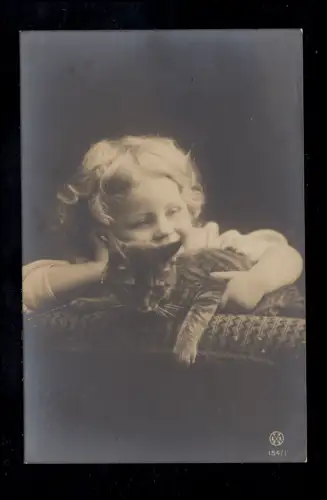 Foto-AK Mädchen mit Katze, BORBECK (Kr. ESSEN) 28.2.1909 