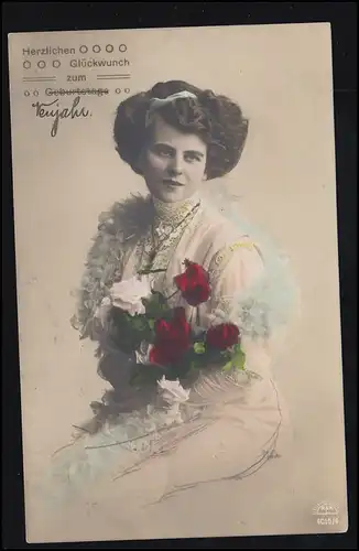 Mode-AK Sitzende Frau mit Rosenstrauß, TEUFEN 21.10.1912