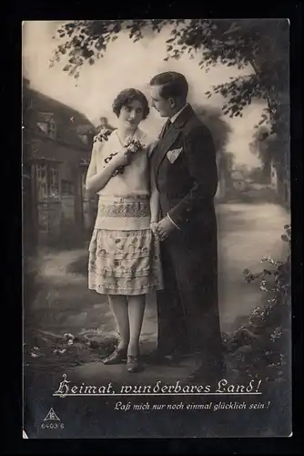 Liebes-AK: Liebespaar vor Dorfidylle - Heimat, wunderbares Land! 1930