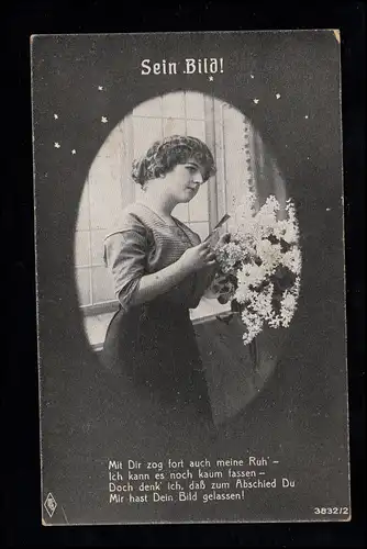 Liebes-AK: Sein Bild! Frau mit Bild und Blumen am Fenster, M.GLADBACH 12.5.1916