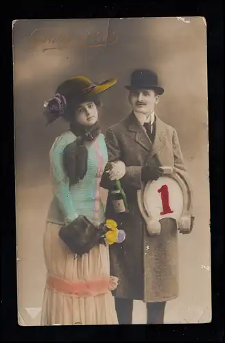 Amour-AK Nouvel An - Couple d'amour avec fer à cheval et champagne, BUDAPEST 1931
