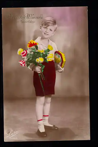 Kinder-AK Geburtstag: Junge mit Blumen und Konfekt, OBERAUDORF 15.5.1935