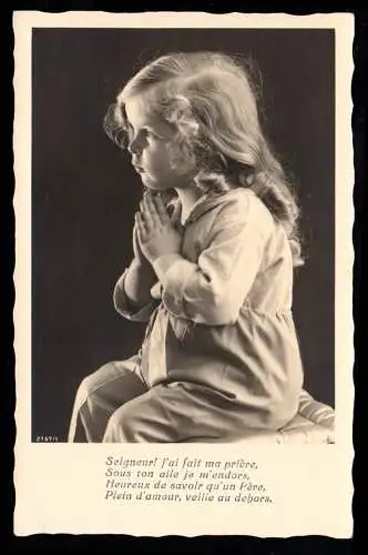 Enfants-AK Fille priant avec texte de prière, carte postale locale TAVANNES 28.2.1942