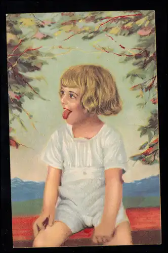 Enfants-AK enfant tend sa langue, inutile