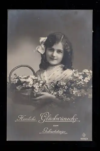 AK Glückwünsche Geburtstag: Mädchen mit Blumenkorb, PFORZHEIM-BRÖTZINGEN um 1919