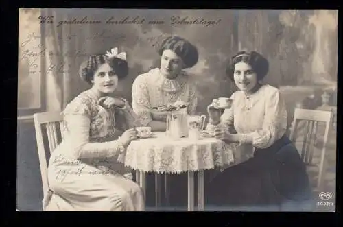 AK Félicitations pour l'anniversaire de l ' anniversaire: trois femmes à la petite gourde, CÖLN 26.12.1912