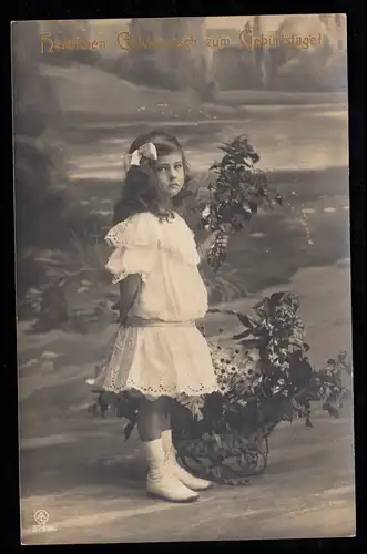 AK Félicitations anniversaire: Fille rêveuse en robe blanche, OLDENBURG 7.2.10