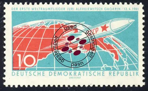 822 Weltraumflug 10 Pf O gestempelt