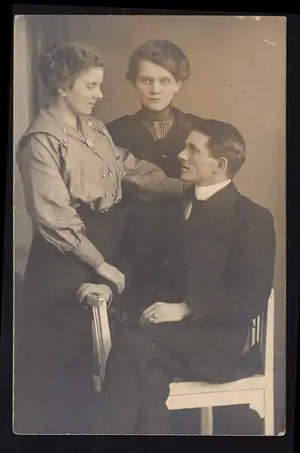  Liebes-AK: Fotoatelier Hesse in ZOSSEN 28.3.19: Liebespaar mit Schwiegermutter