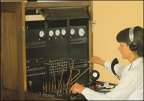 Suisse Carte postale P 246 Musée PTT de Berne Téléphone, ** frais de port