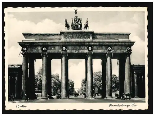 AK Berlin Brandenburger Tor Croix-Rouge allemande, Feldpost, Berlin 7.4.140