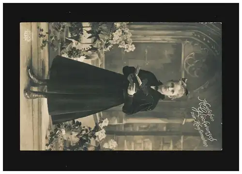 Confirmation Filles avant Église avec des fleurs Bible Félicitations, couru 17.1.1908