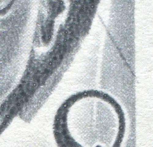 1 marque libre 2 Pf dans une paire avec PLF III sur la marque droite: couleur supérieure à 2, **