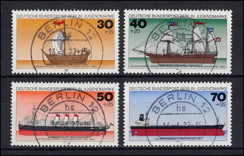 929-932 Jeunes navires allemands 1977: ensemble plein O ET-O de la VS BERLIN 14.4.77