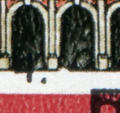 2869 Entretien des monuments: PLF Entaille en bas dans le 2ème passage, champ 15, ESSt Berlin