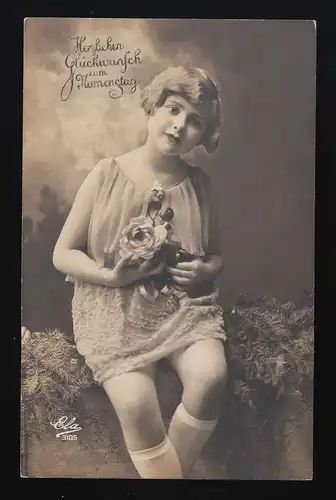Foto AK, Mädchen verträumt + Blumen Reisig, Glückwunsch Namenstag ungebraucht