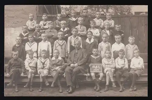 Foto AK Kinder Schule Lehrer Klassenfoto, Klasse 4a 1924, ungebraucht