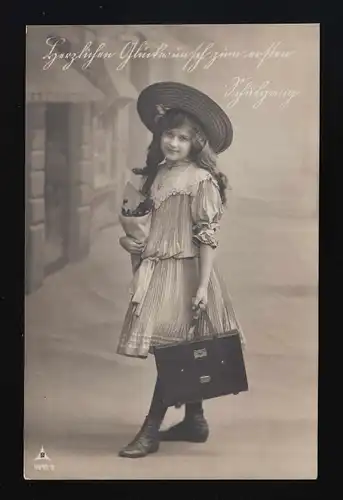 Photo AK PH 4643-2 fille chapeau de paille robe Tornister école sac scolaire, marqué