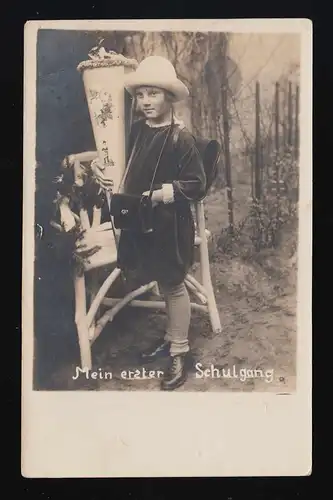 Mein erster Schulgang, Mädchen Garten Schultüte, Hut, Samtkleid, ungebraucht