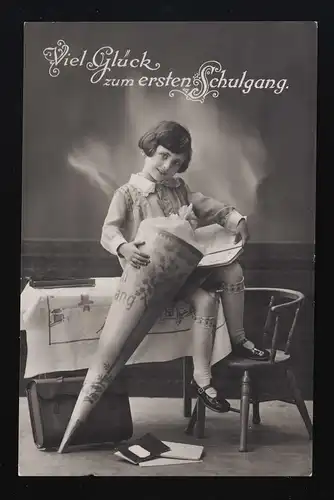 Amag Photo AK 65268/ 1 fille sac scolaire livre cahiers, cours, Dresde 22.4.35