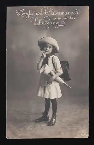 EAS photo AK 4509/2 robe de fille, sac scolaire, ranzen, chapeau, Grossröhrsdorf 27.4.10