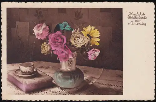 Photo AK OKW 728 déco de table fine, fleurs de vase, plafond de dentelle, jour de nom, vers 1930