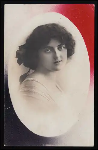 Foto AK B.N.K. 34443 Frau Portrait Feldpost 23. Reserve Division 1.11.1915 