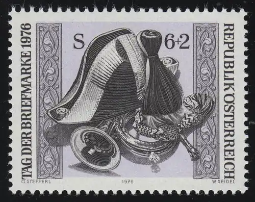 1536 Jour du timbre, Chapeau postillion, Cours de l'Honneur, 6 S + 2 S **