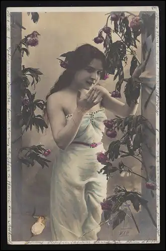 AK D.L. Jeune femme cheveux longs Roses noires Poste ferroviaire SOLATAU /STETTIN 17.11.05