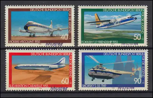 617-620 jeunes avions aériens hélicoptères 1980, ensemble avec modèle imprimé