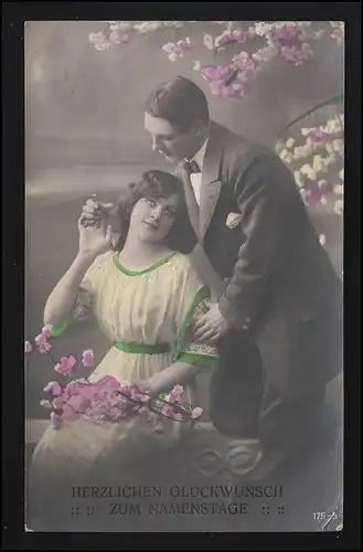 Foto AK Mann umarmt Frau, Kirschblüten Zweige Namenstag, STRASSBERG 25.10.15