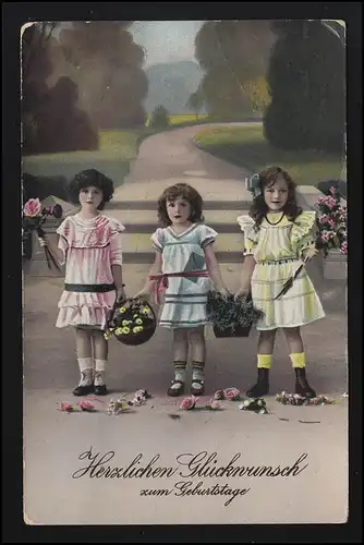 AK Enfants 3 filles félicitent l'anniversaire des fleurs, MULSEN ST. JACOB 9.7.16