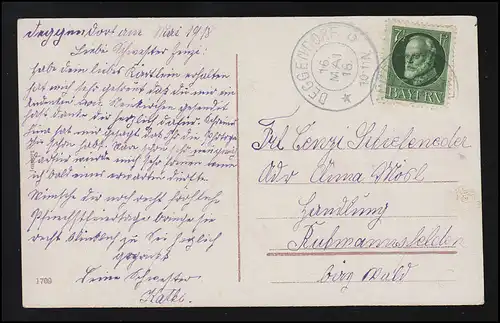 Foto AK Frauen Mutter & Tochter auf Bank innig mit Blumen, DEGGENDORF 16.5.1918