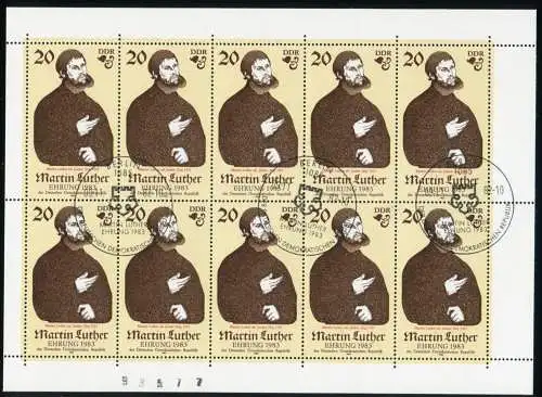 2755III Luther 20 Pf im Kleinbogen III mit Loch im M, F 4, ESSt Berlin 9.11.1982