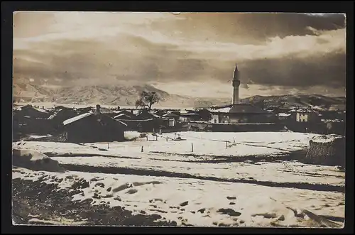 Poste de campagne Kaiserlich Deutsche Feldpost 230 - 4.3.18 AK Balkan village en hiver